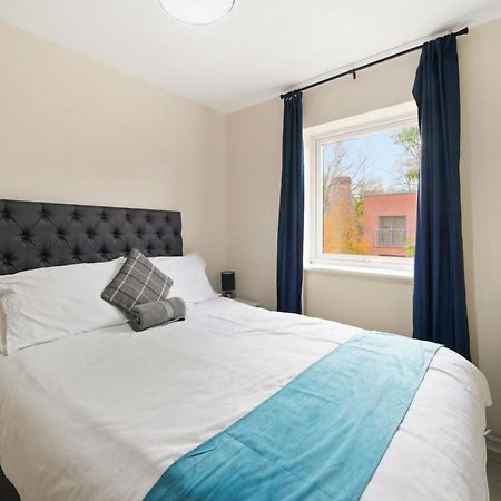 Peaceful 2Br Flat With Historic Bottle Kilns View & Free Parking Located Near City Centre Stoke-on-Trent Exterior foto
